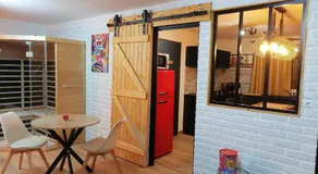 Maison Dco Pop Et Chaleureuse Avec Spa, Sauna - Image 2