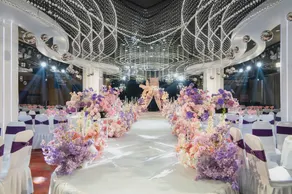 Xingping Jinghai Business Hotel - Image 3