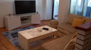 Apartment Dino - Image 2