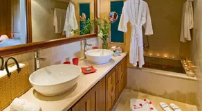 The Orangers Beach Resort & Bungalows - Image 2