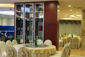 Shenhang Yinju Mingzhu Hotel - Image 2