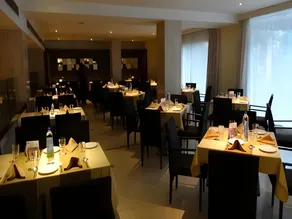 Hotel Minerva Grand Banjara - Image 3