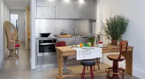 Best House Best Place - Image 2