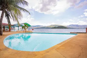 Whiterock Beach Hotel and Waterpark - Image 2