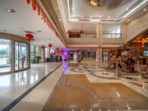 Lianyungang Dong Yuan International Hotel - Image 5