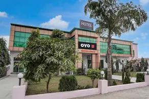 Hotel O by OYO Green Orch - Image 5