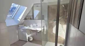 Zu-Haus - Image 2