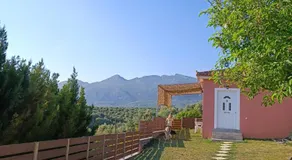 Efi's Home - Image 3