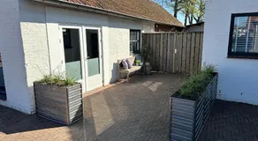 KIMZ Bed & Breakfast - Image 4