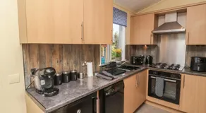 Cody Lodge - Image 5
