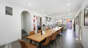 206 Modern King BR with Fast WiFi - Brunswick East - 30 Percent OFF - Image 3