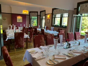 Dunmar House Hotel - Bar & Restaurant - Image 2