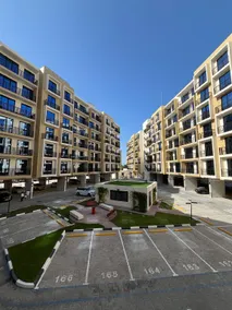 Marina Al Hamra King Studio Apartment - Image 4