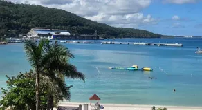 Coral Breeze Guest House - Image 3