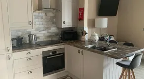 Carrick Chalets - Image 2