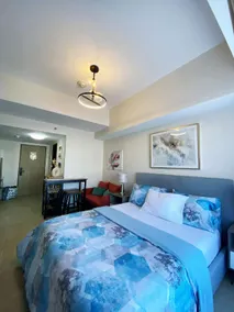 LD Cozy Condo Unit near Cebu IT Park - Pool, Gym - Image 2
