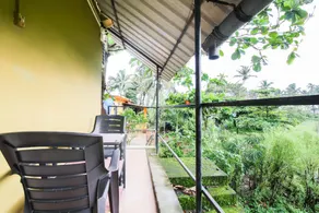 SPOT ON 48992 Maria Guest House - Image 4