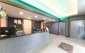 Hotel J - Image 3