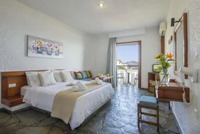 Folia Apartments Chania - Image 2