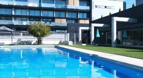 Espectacular apartamento con piscina y garaje. - Image 3