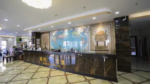 Deli Holiday Hotel - Image 2