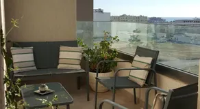 Design & luxury apartment with sea view in Mrezga Hammamet - Image 4