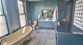 Sleeps 30+ • 10BR Mansion •Events • Bar • Backyard - Image 5