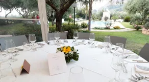 Villa Garden - Image 4