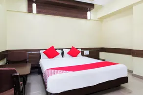 OYO 30537 Hotel Megharaj - Image 3