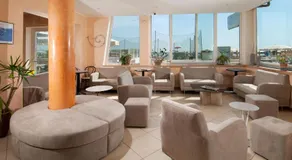 Hotel Souvenir - Image 2