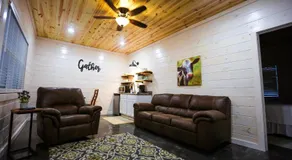 Knotty Squirrel Cabins - Image 5