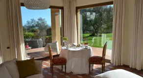 Villa Zagara Luxury Bed And Breakfast - Image 2