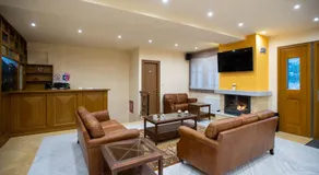Rentinia Inn - Image 4