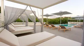 Magnolia Apartments - Image 2
