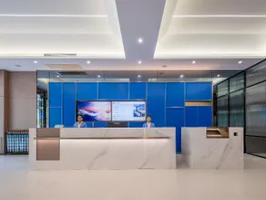 Echarm Hotel Zhanjiang Haibin Avenue Wanda Plaza - Image 3