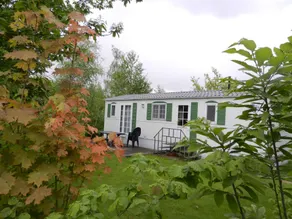 Entrancing chalet with terrace in the surroundings of Turnhout - Image 2