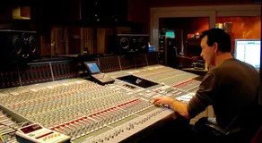 The Studio Guesthouse - Image 5