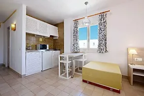 azuLine Apartamentos Sunshine - Image 2