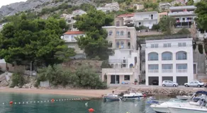 Apartment by the sea - Image 4
