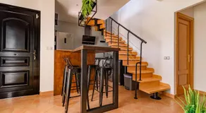 Villa Twins - Image 4