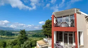 Ermones Emerald Villa - Image 5