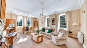 Finest Retreats - Roulston Hall Apt - Image 3