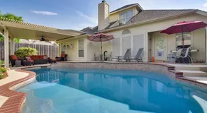 PRIVATE POOL w/Full Amenities by BLD & Joe Pool LK - Image 3