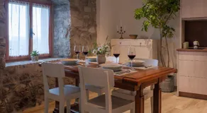 Apartmaji in sobe Odlična hiša Štanjel - Image 4