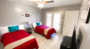 Fantastic Quiet Condo with Private Bedroom and Bathroom - Image 2