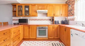 Birchgrove Terrace 5 - Image 3