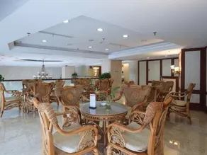 Xinxing Jingming Hotel - Image 5