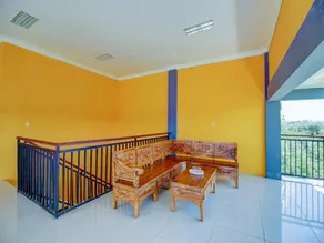 OYO 3812 Edutel Sade Raya Kuta Hotel Lombok - Image 2