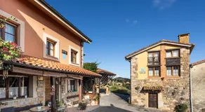 The Village Retreat - Image 5