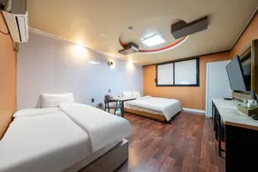 Daejeon Shintanjin Dream Palace - Image 2